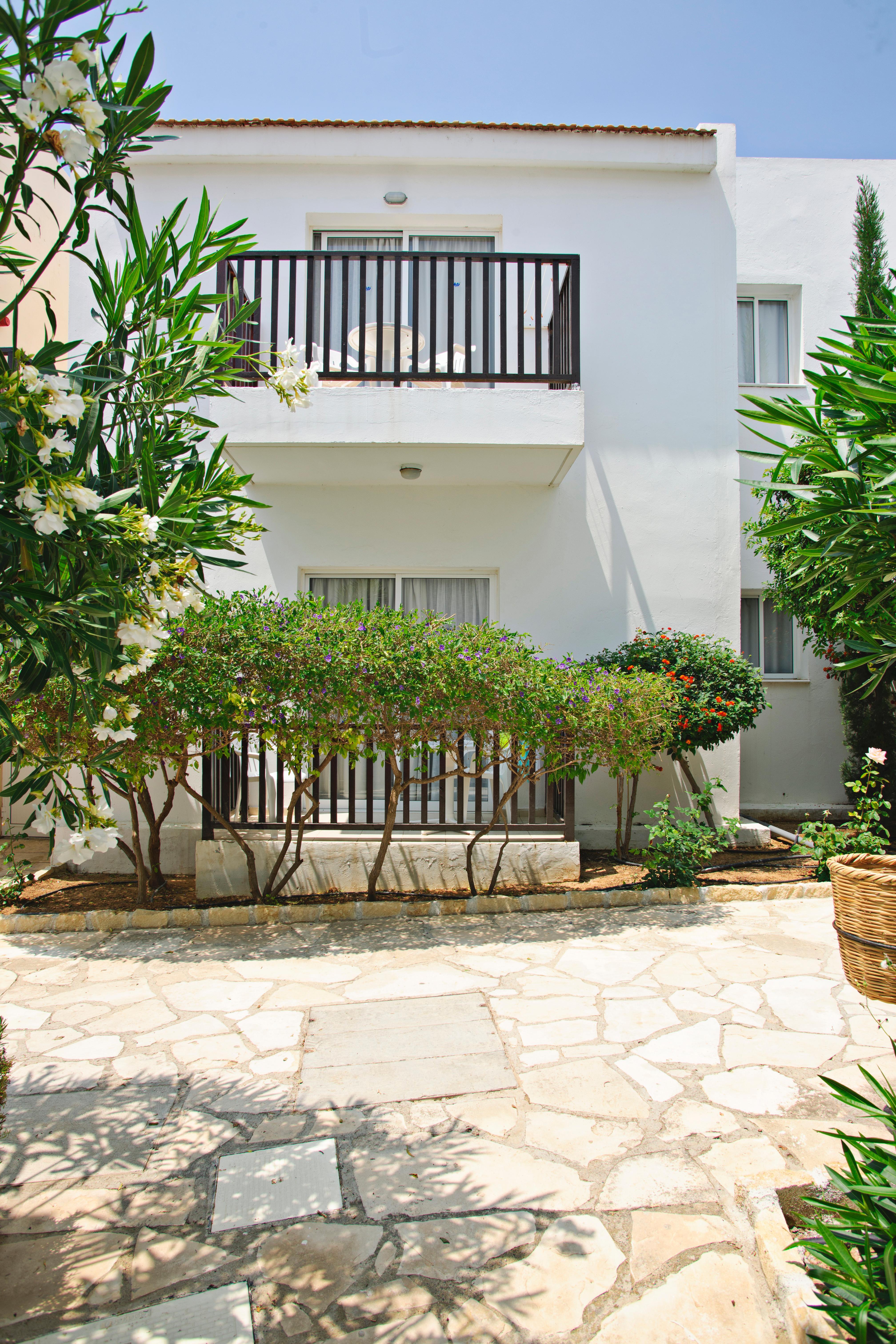 Akti Beach Hotel & Village Resort Klorakas Екстериор снимка