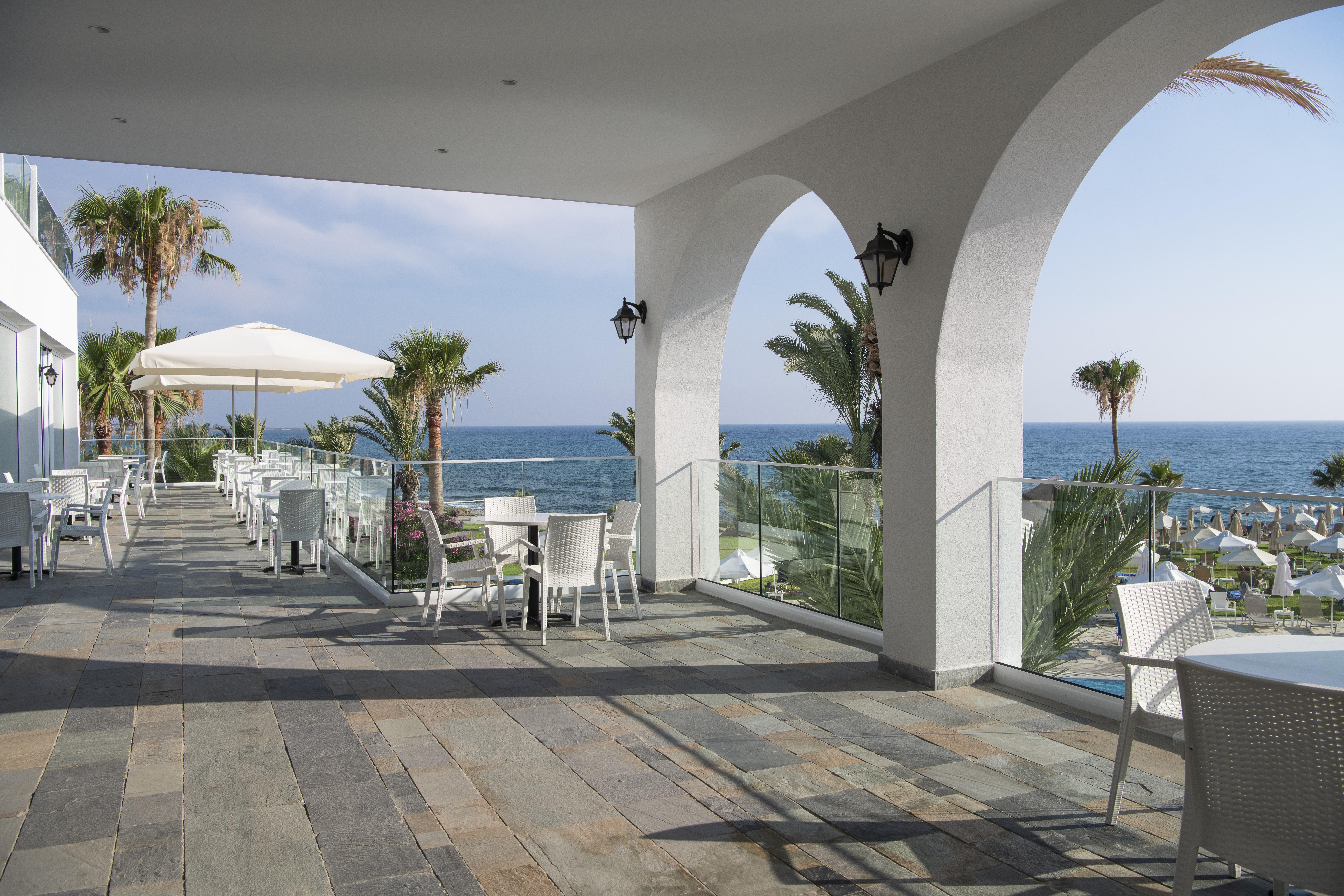 Akti Beach Hotel & Village Resort Klorakas Екстериор снимка