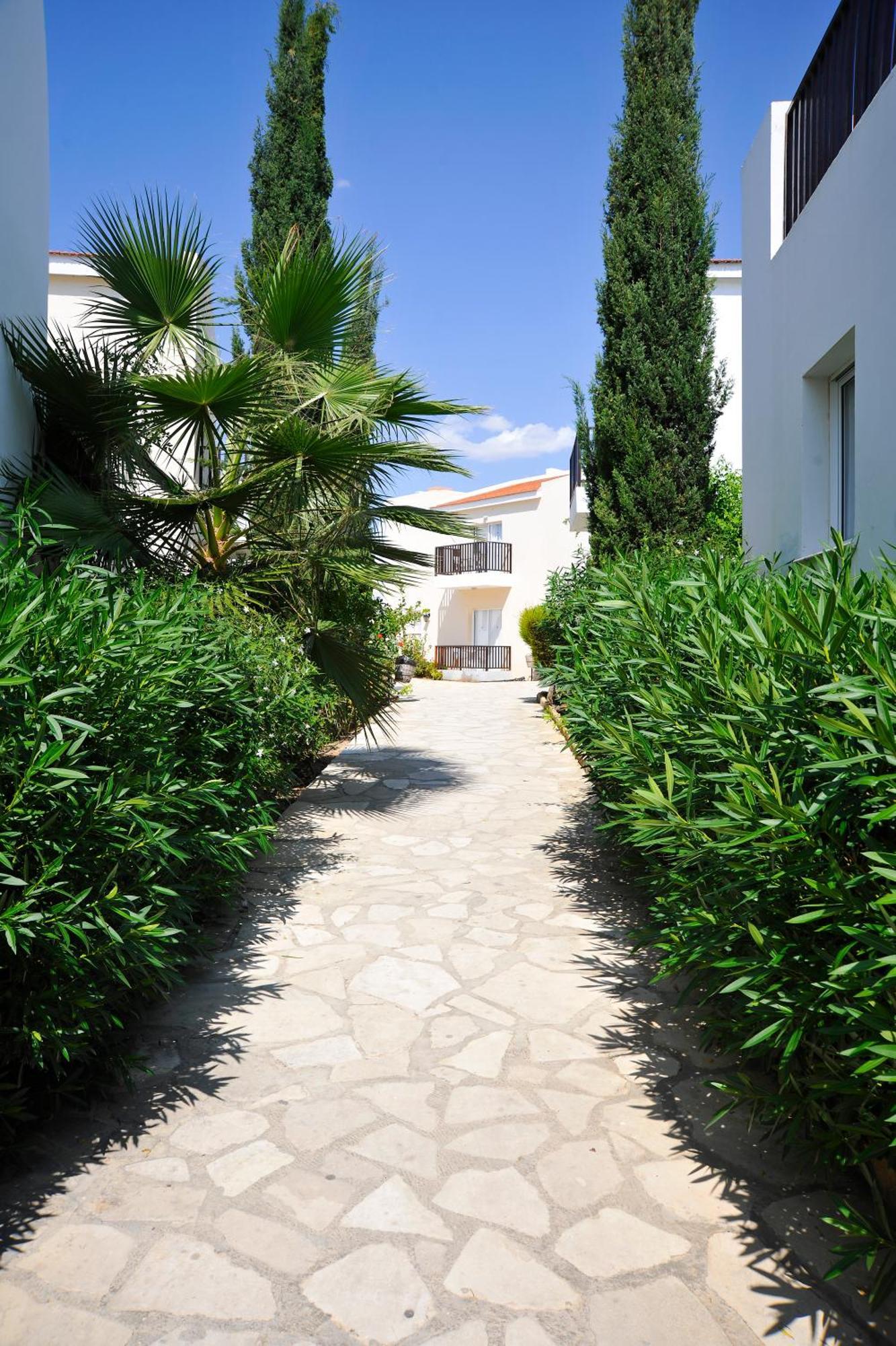 Akti Beach Hotel & Village Resort Klorakas Екстериор снимка